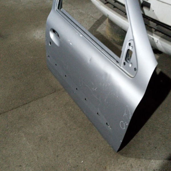 Porta Dianteira Direita Renault Clio