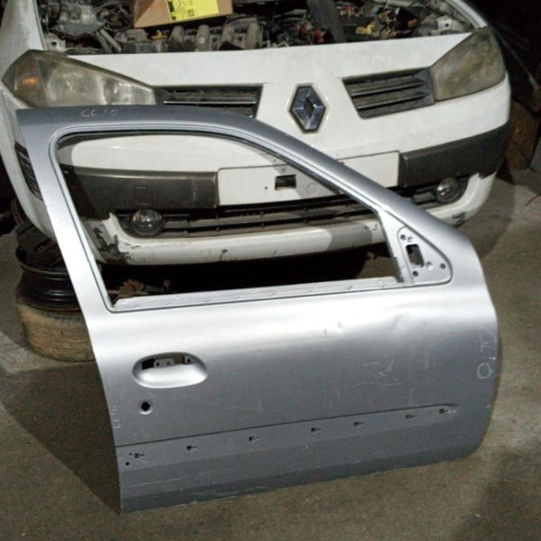 Porta Dianteira Direita Renault Clio