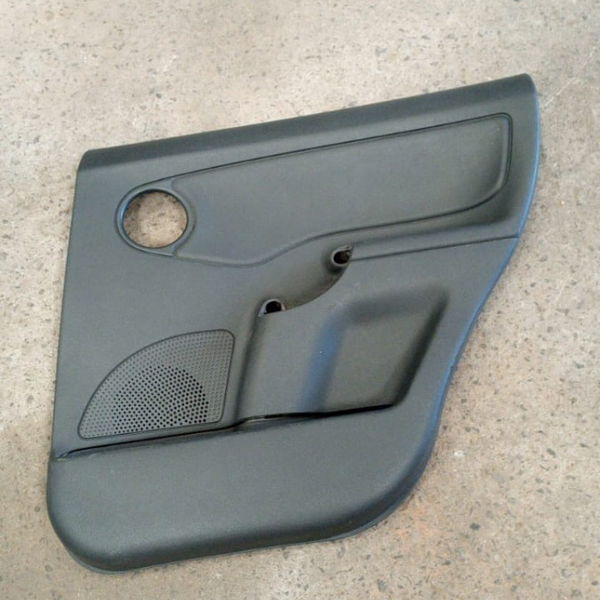 Forro De Porta Traseira Direita Citroen C3 2012