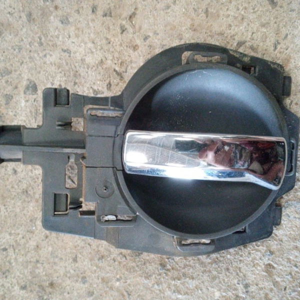 Maçaneta Interna Dianteira Esquerda Citroen C3 2012