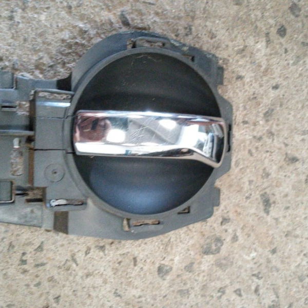 Maçaneta Interna Dianteira Esquerda Citroen C3 2012