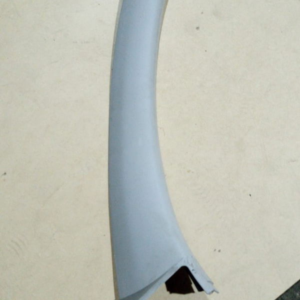 Acabamento Coluna Dianteira Direita Citroen C3 2012