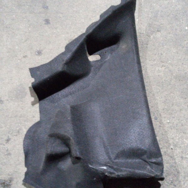 Acabamento Da Lateral Traseira Direita Citroen C3 2012