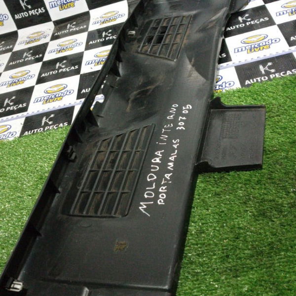 Moldura Interna Do Porta Malas Peugeot 307