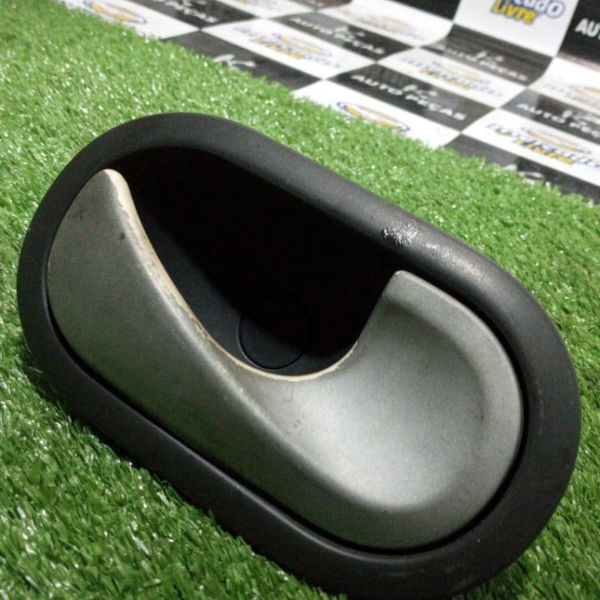 Maçaneta Interna Lado Direito Renault Megane 2012