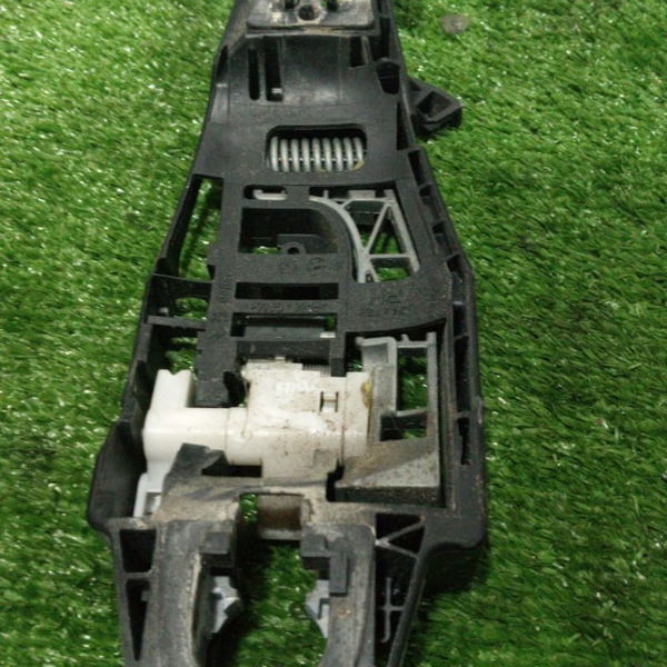Suporte Da Maçaneta Dianteira Direita C4 Lounge 2013