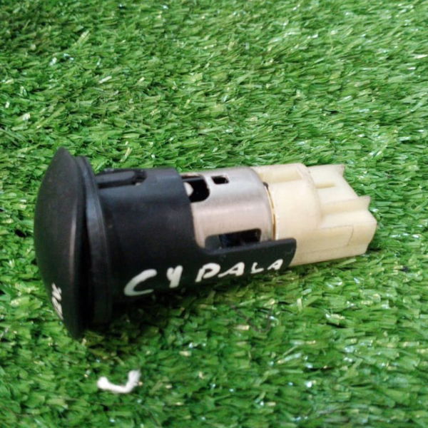 Tomada Plug 12 Volts Citroen C4 Pallas