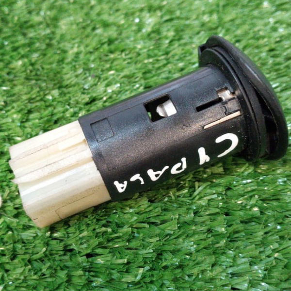 Tomada Plug 12 Volts Citroen C4 Pallas