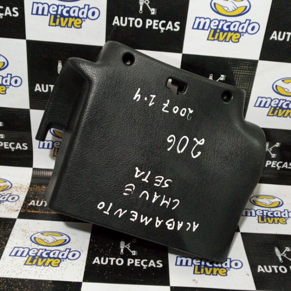 Moldura Acabamento Inferior Chave De Seta Peugeot 206