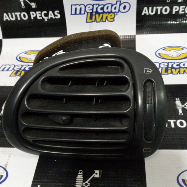 Difusor Lado Direito Do Ar Condicionado Peugeot 206