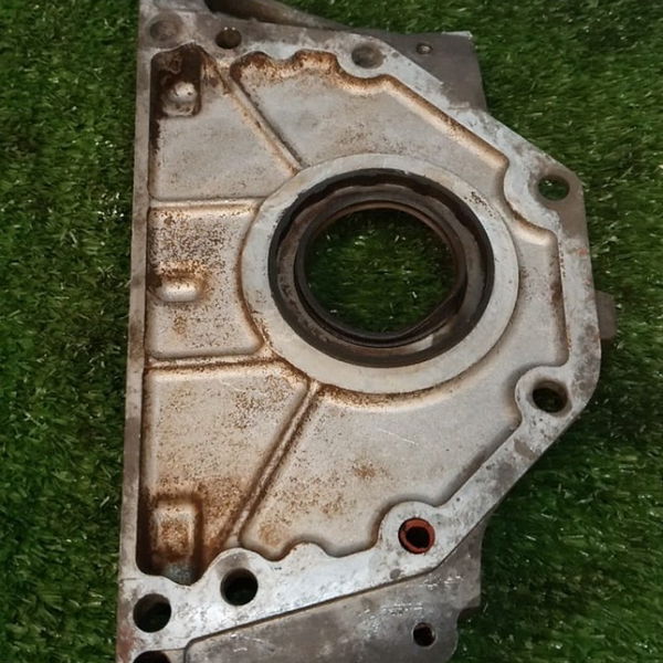 Flange Retentor Do Motor Peugeot 306 1.8 16 Válvula