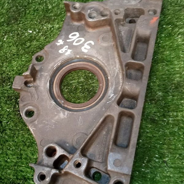 Flange Retentor Do Motor Peugeot 306 1.8 16 Válvula