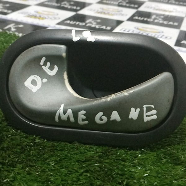 Maçaneta Interna Da Megane 2012 Dianteira Esquerda