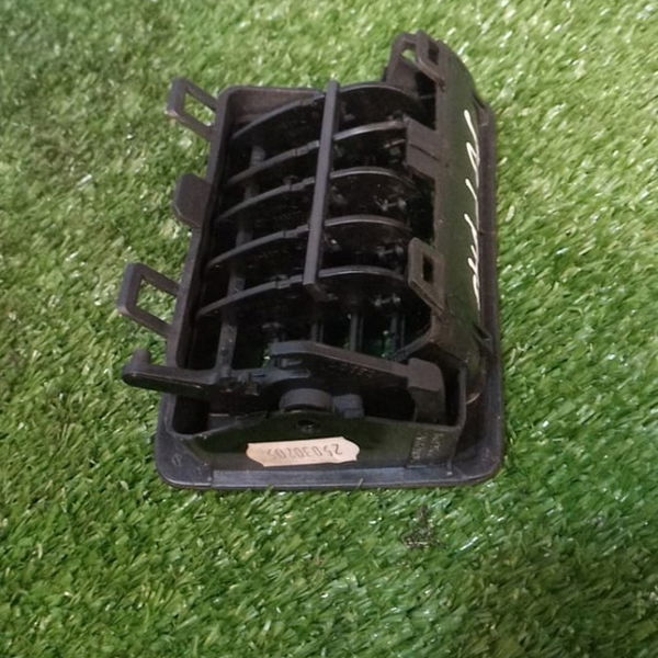 Difusor De Ar Peugeot 307 Lado Direito
