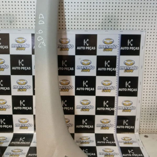 Acabamento Da Coluna Dianteira Direita Peugeot 206