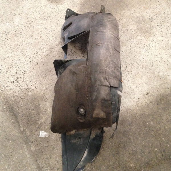 Para Barro Dianteiro Esquerdo Citroen Picasso 2005