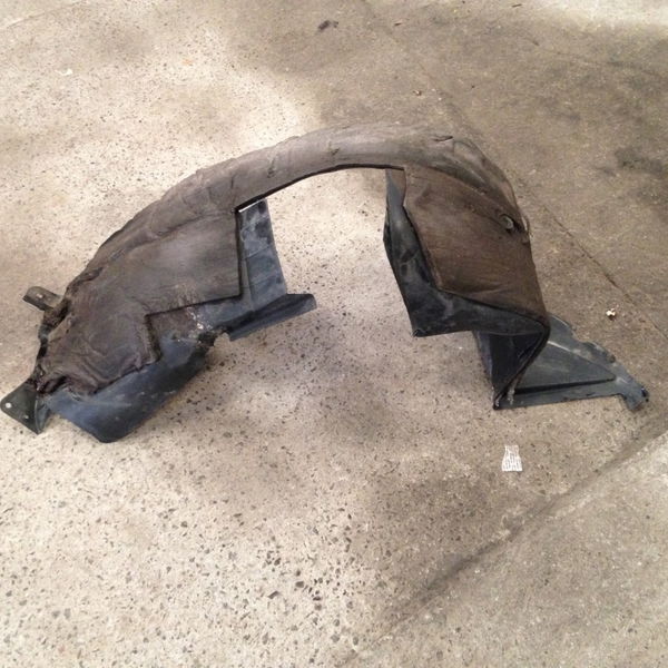 Para Barro Dianteiro Esquerdo Citroen Picasso 2005