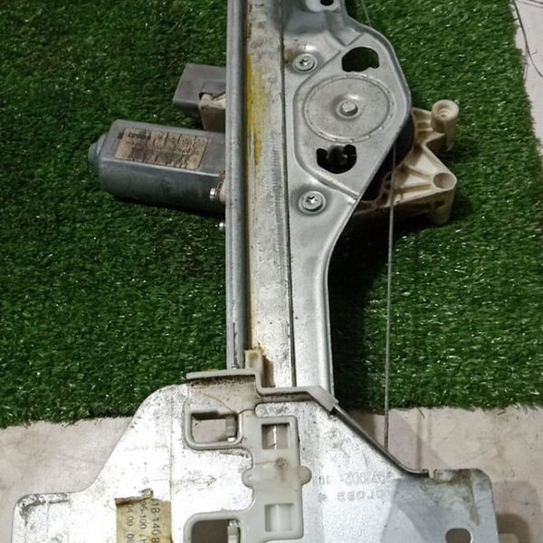 Máquina De Vidro C4 Pallas Traseira Direita