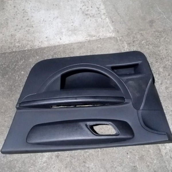 Forro De Porta Dianteiro Direito C4 Pallas 2010 Em Couro