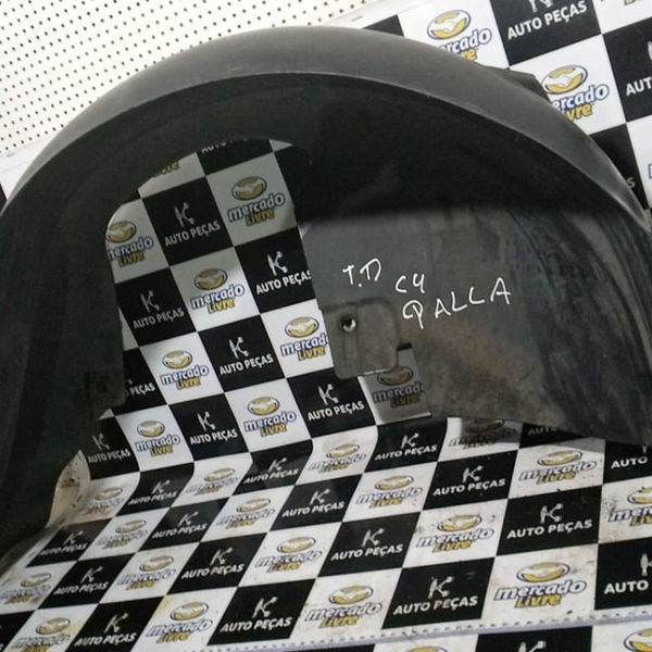 Capa De Roda Traseira Direita C4 Pallas 2010
