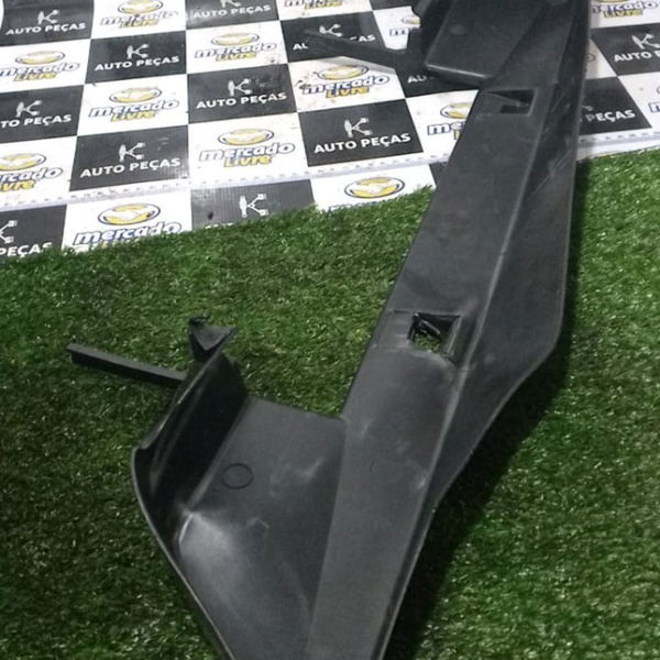 Moldura Inferior Do Radiador Kwid 2018 Com Detalhes