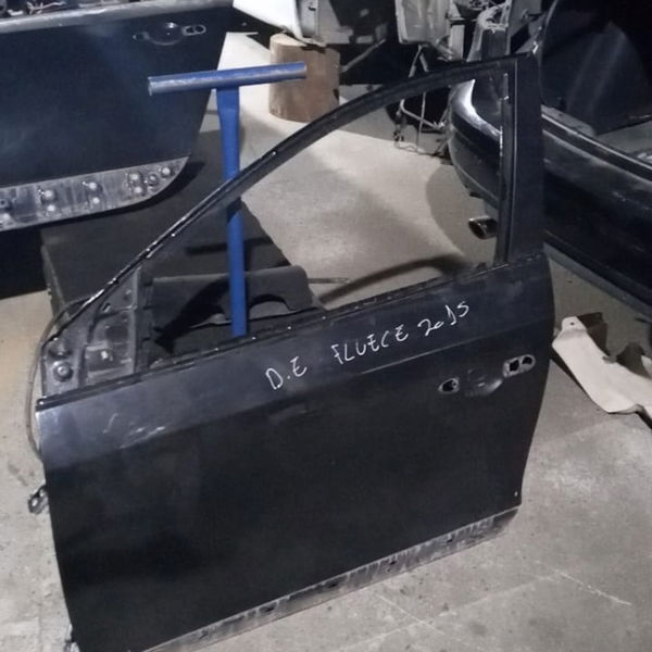 Porta Dianteira Esquerda Renault Fluence 2015