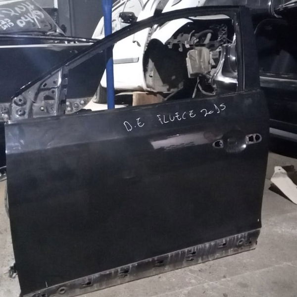 Porta Dianteira Esquerda Renault Fluence 2015