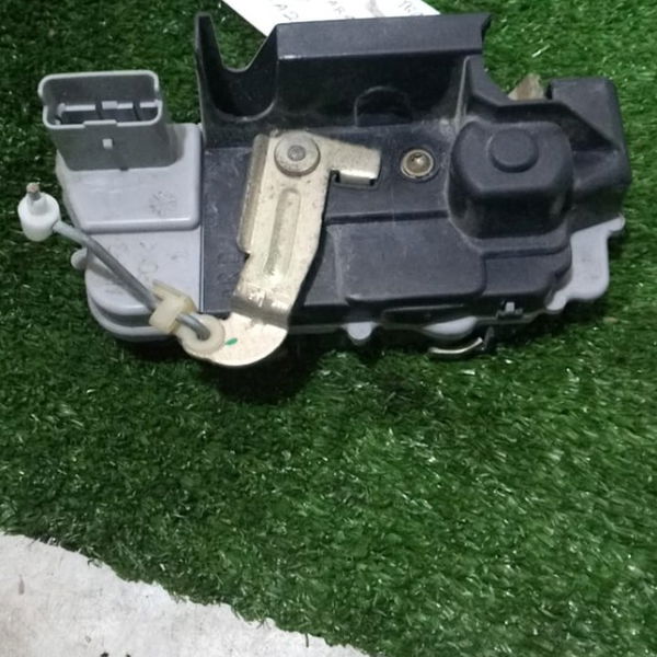 Fechadura Da Porta T.d Citroen Xsara Picasso 2001 Ao 2005