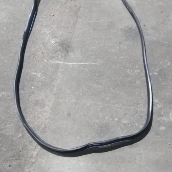 Borracha De Porta Traseira Esquerda Xsara Picasso 2005