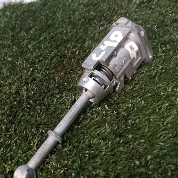 Estojo Fechadura Porta Lado Direito Citroen C4 Pallas 2011