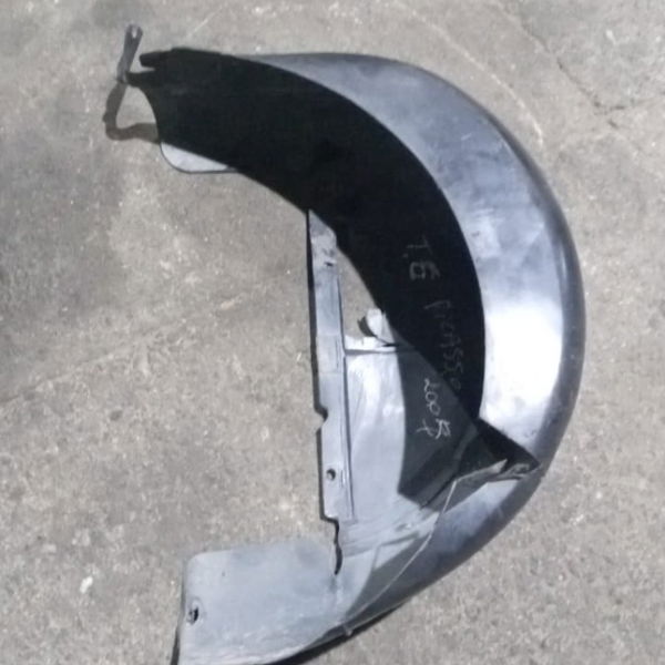 Para Barro Traseiro Esquerdo Picasso 2004 Avariado