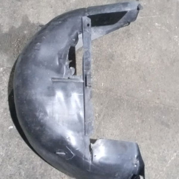 Para Barro Traseiro Esquerdo Picasso 2004 Avariado