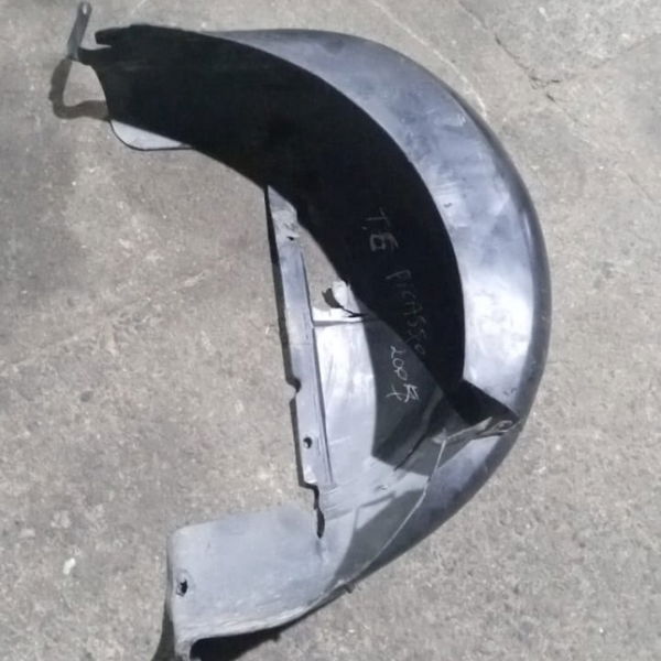 Para Barro Traseiro Esquerdo Picasso 2004 Avariado
