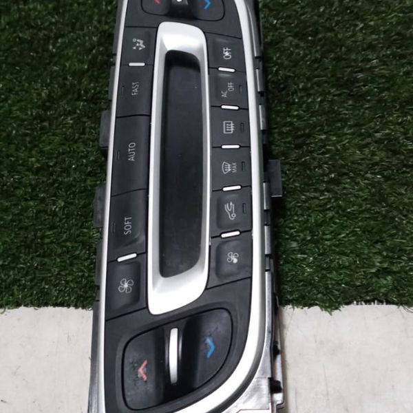 Central Comando Do Ar-condicionado Renault Fluence 2015