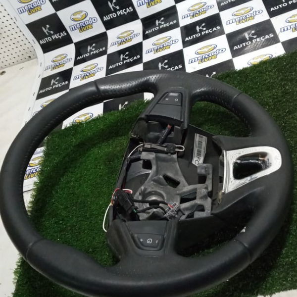 Volante Do Renault Fluence 2015 Com Comando No Volante