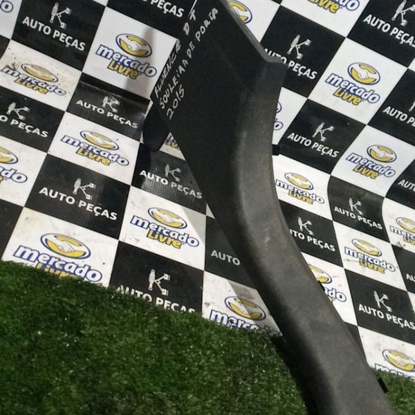 Soleira De Porta Traseira Direita Renault Fluence 2015