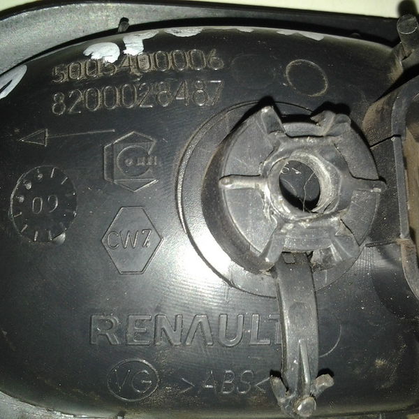 Maçaneta Dianteira Esquerda Renault Megane 06 A 12