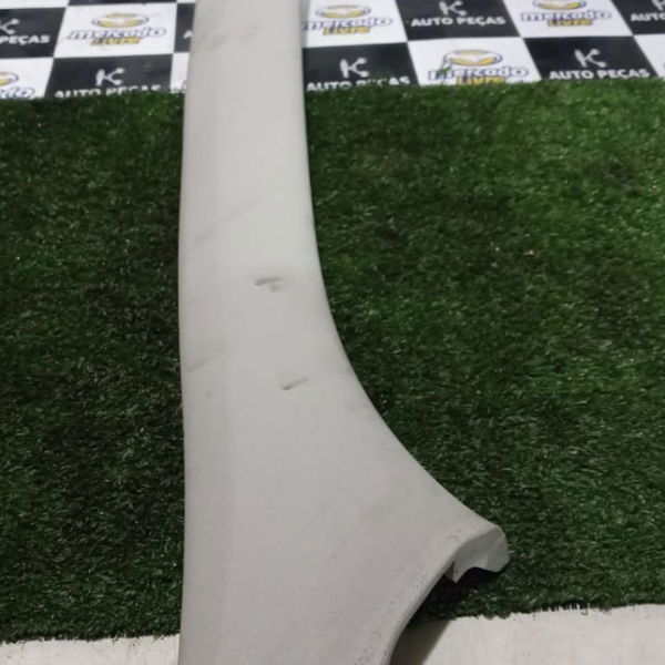 Acabamento De Coluna Dianteira Direito Fluence 2015