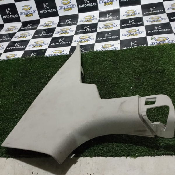 Acabamento Coluna Porta Mala Lado Direito Fluence 2015