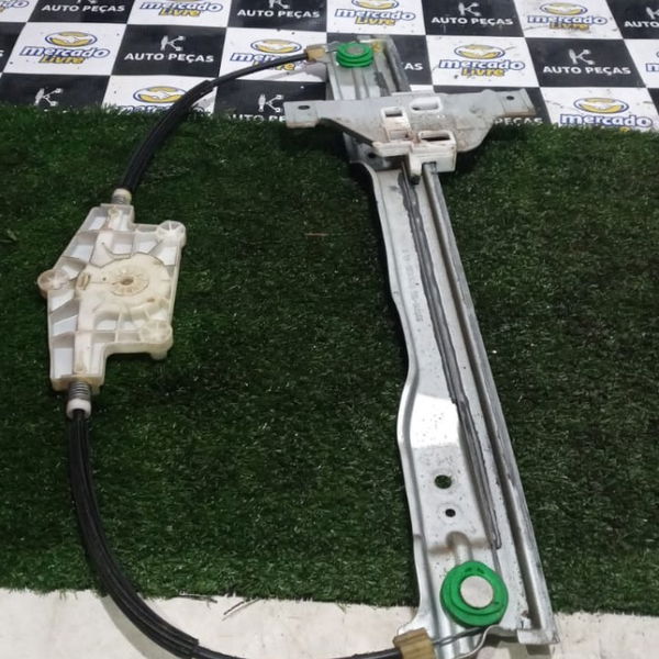 Máquina De Vidro Dianteiro Esquerdo Fluence 2015