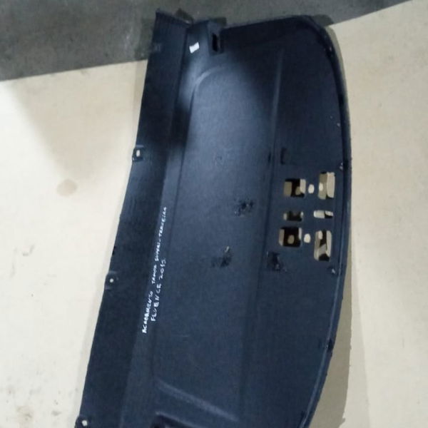 Acabamento Tampa Superior Traseiro Fluence 2015
