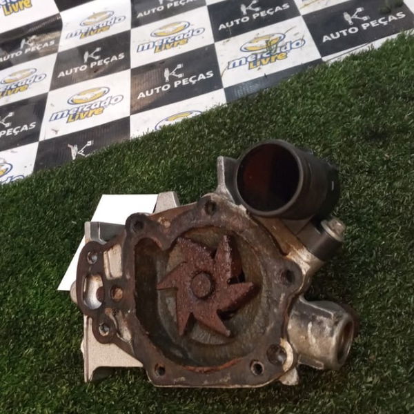 Bomba D'água Com Flange Clio 1.0 8 Válvulas