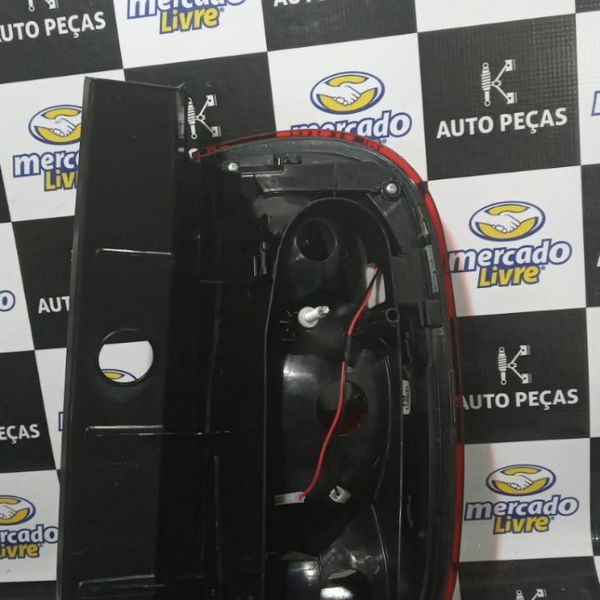 Lanterna Traseira Lado Esquerdo Com Led Duster 2015/2016