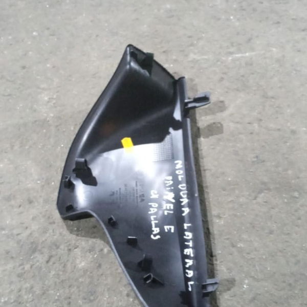 Moldura Lateral Do Painel Lado Esquerdo C4 Pallas