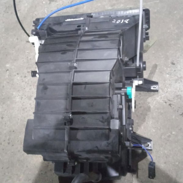 Caixa Evaporadora Do Ar Kwid 2018