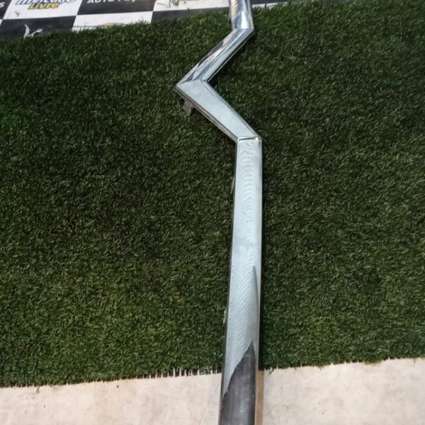 Moldura Acabamento Do Para Choque Do C4