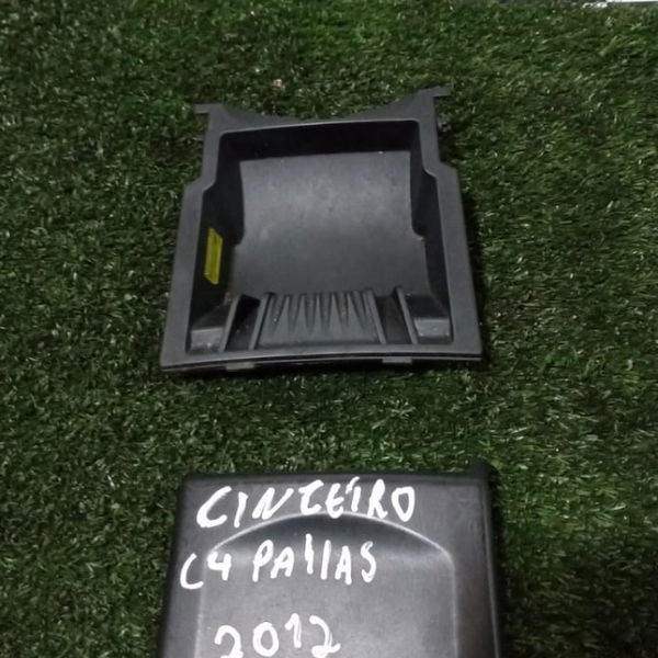 Cinzeiro C4 Pallas 2012