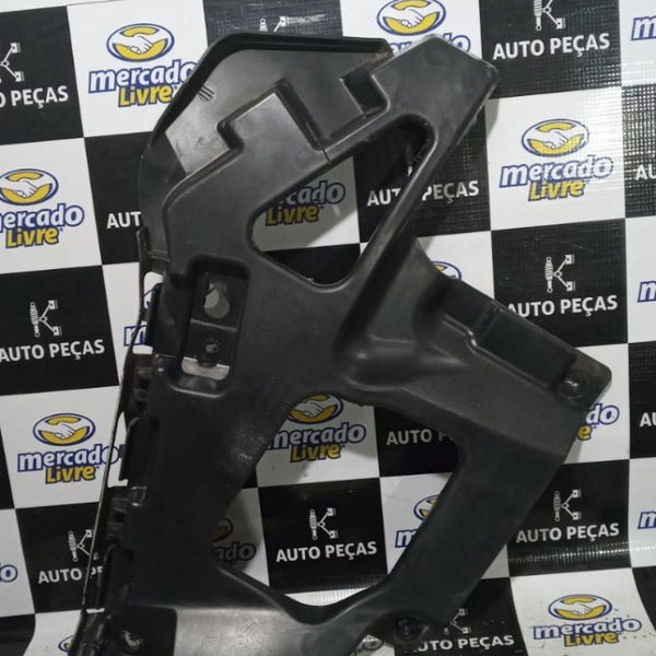 8200146044 - Suporte P/choque Tras. Esq. Megane Grand Tour