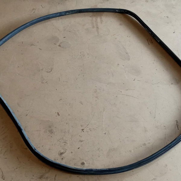 Borracha De Porta Traseira Direita C4 Pallas 2012