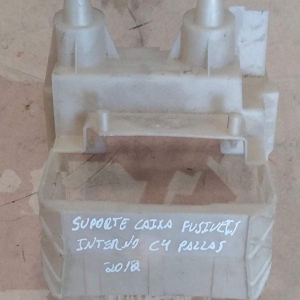 Suporte Caixa De Fusíveis Interna C4 Pallas